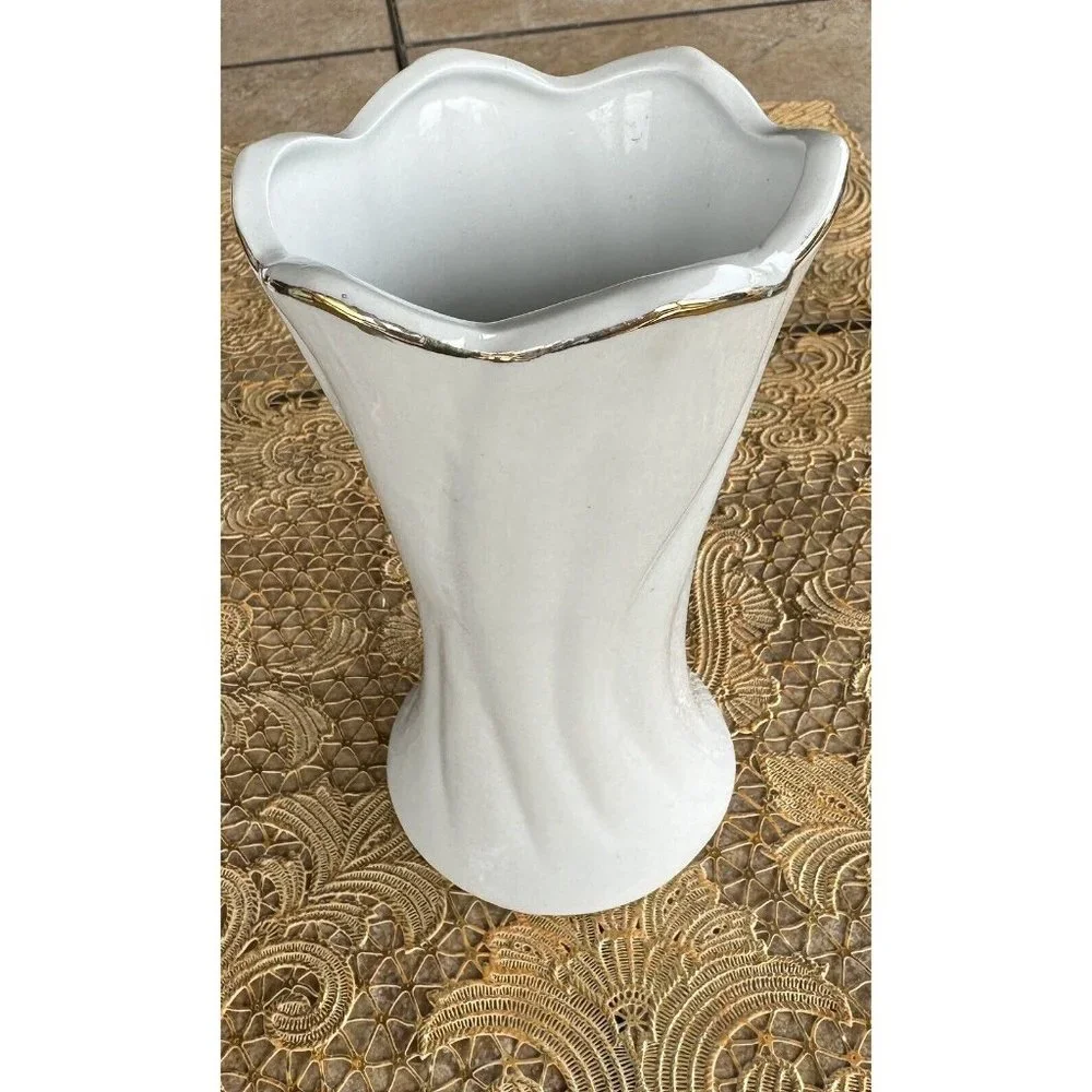 Vintage Gold‎ Trimmed Rose Flower Transfer Vase, Porcelain Decor